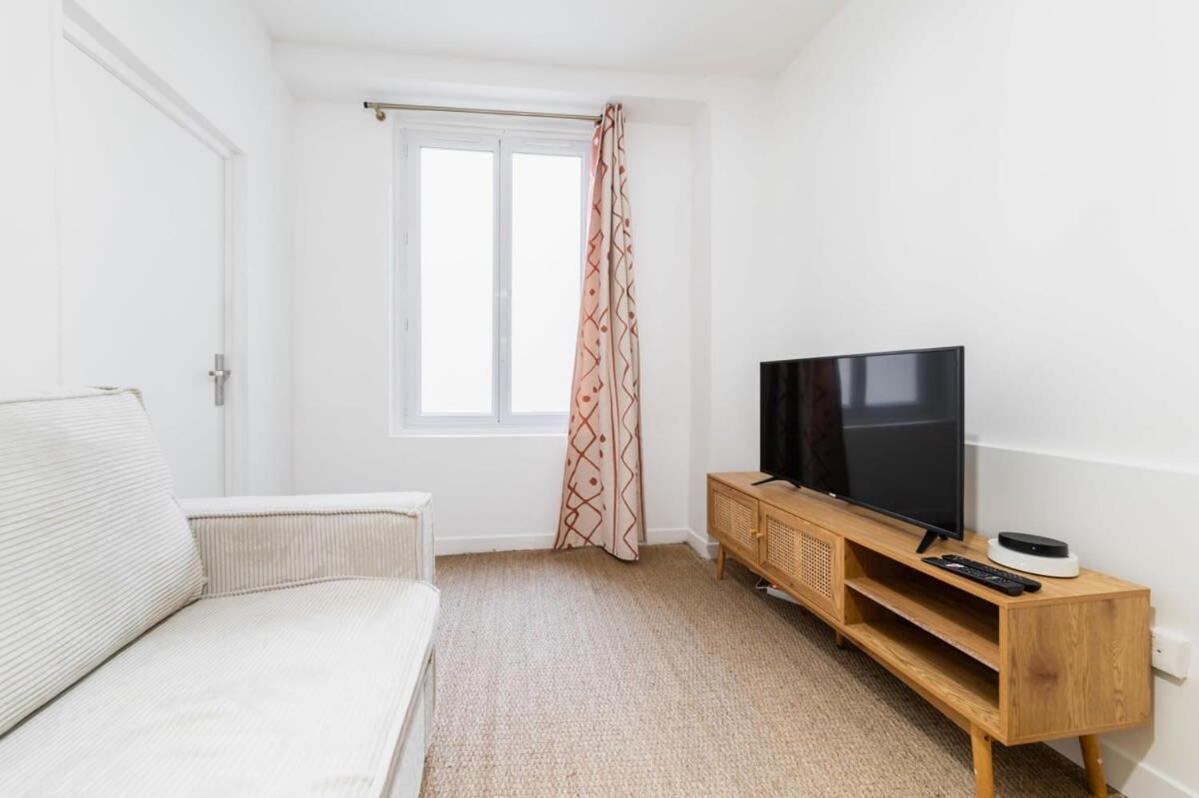 Appartement Jolie 2 Pieces 35M2 Bien Equipee 4P - Paris 20 - Flat-Guest Extérieur photo